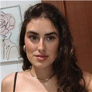 Profesora en proceso de finalizar la carrera universitaria de magisterio más la especialidad de PT.